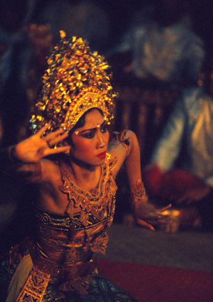 Ceremony dancer at Gusti's Village